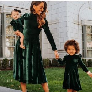 Mommy dress only